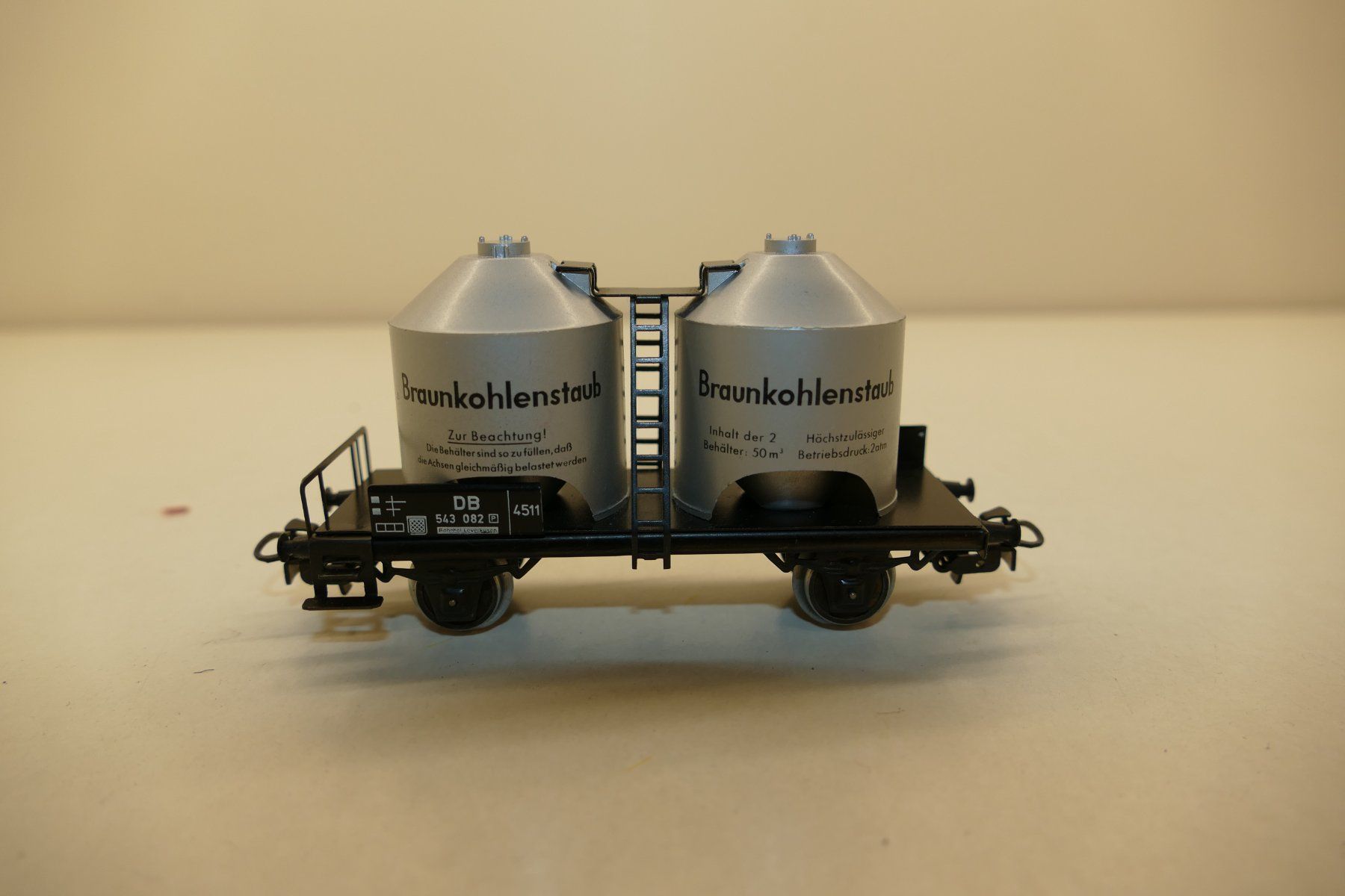 Märklin Trains électriques: Märklin H0: DB Kohlenstaubwagen – Neuf (Voir description) à Niederhasli par rail-duerst