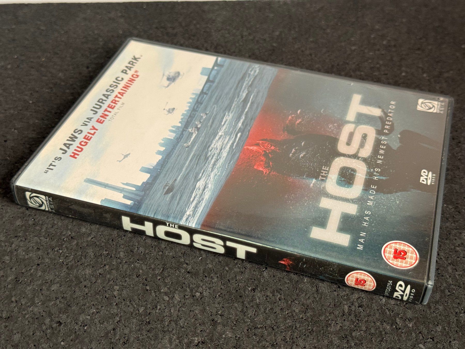 Tutti i DVDs: The HOST DVD's EN "man has made his newest predator" – Usato da Fribourg venduto da tschjoly 6