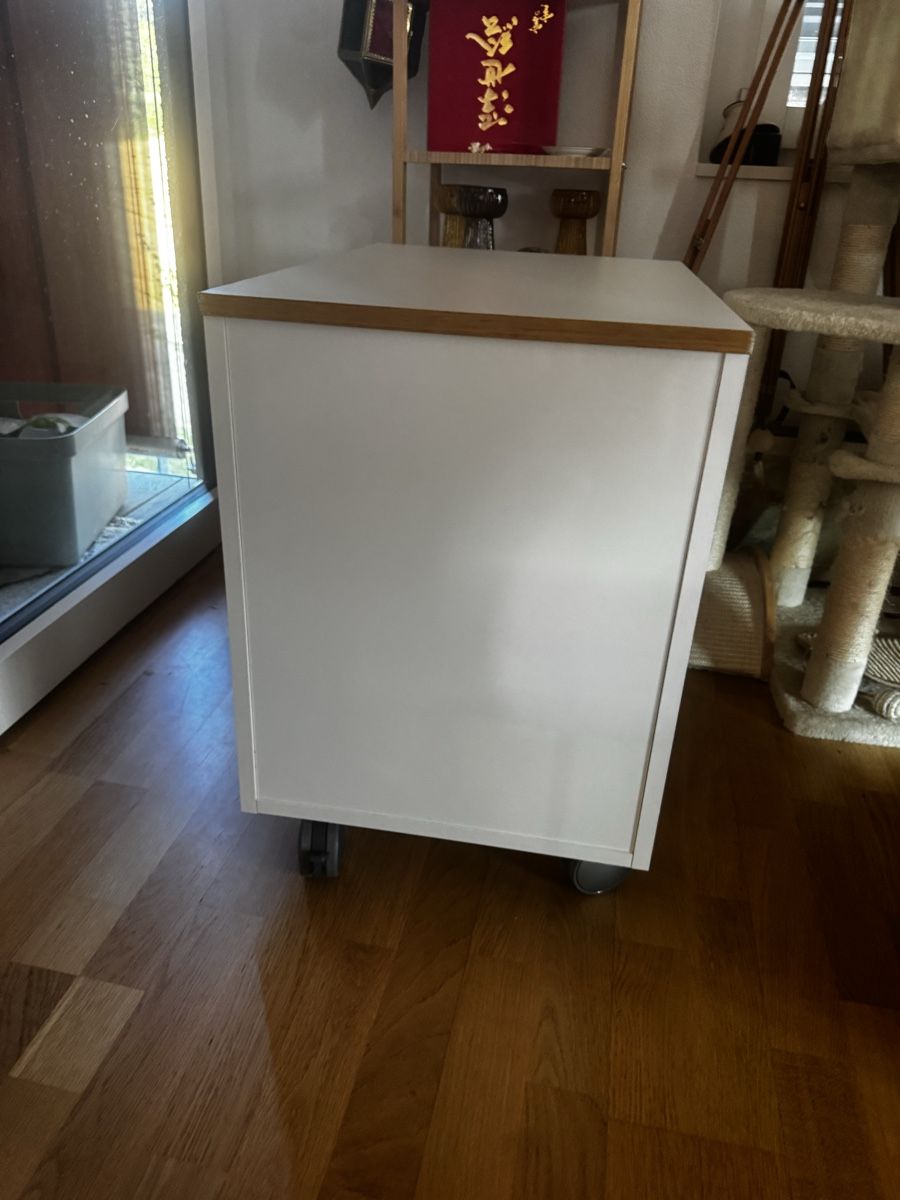 Pfister Banconi: Rollcontainer Ufficio 3 Schubladen weiss Buche Möbel Pfister – Usato da Niederwangen BE venduto da Luxury.Second.Life 9