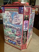 Boîte ancienne avec motifs indo-chine