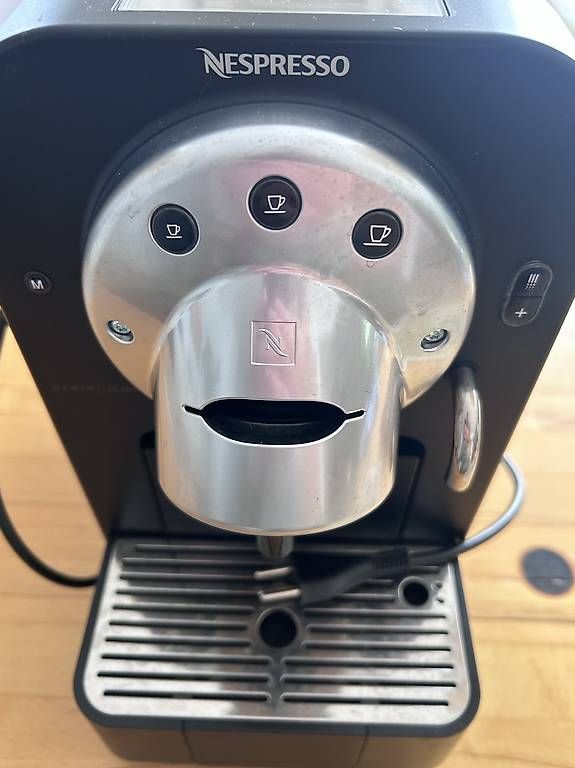 Kaffeemaschinen & Espressomaschinen: Nespresso Gemini CS 100 Pro – Gebraucht aus Weite von POster9476 2