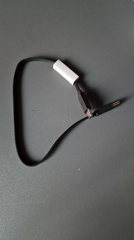 Kabel: USB-C Kabel, 30cm lang – Gebraucht aus Binningen von lunge20