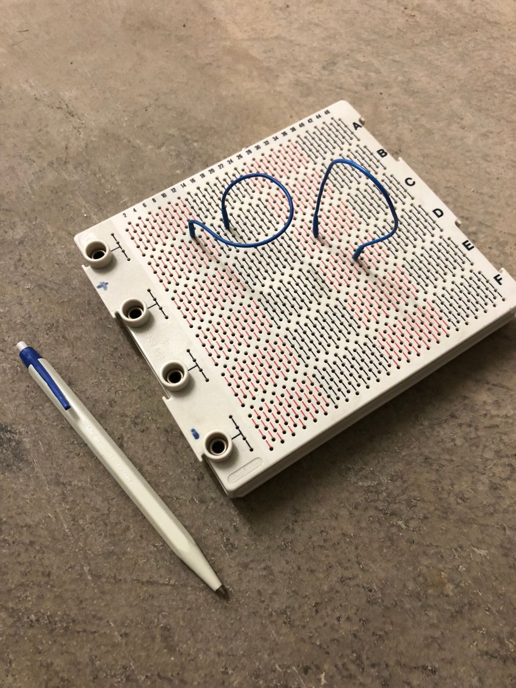 Componenti elettronici: Elektronik-Experimentierboard – Usato da Hinterkappelen venduto da atomschnee