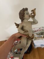 Grosser dekorativer Engel / Putto mit Horn – Vintage-Stil, c