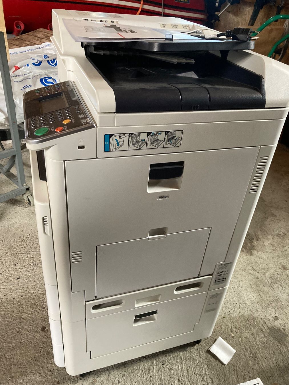 Kyocera Drucker: Kyocera Multifunktionsdrucker TASKalfa 2551ci gebraucht – Defekt aus Fahrwangen von Rottweiler81 2