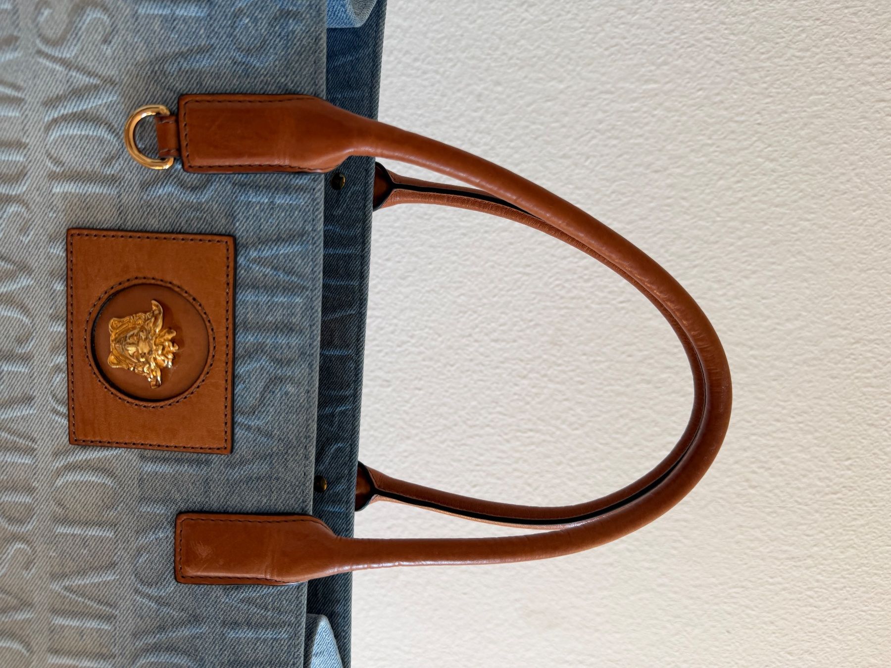 Taschen für Damen: Versace La Medusa – Neu (gemäss Beschreibung) aus Burgdorf von ime_f9f6 4