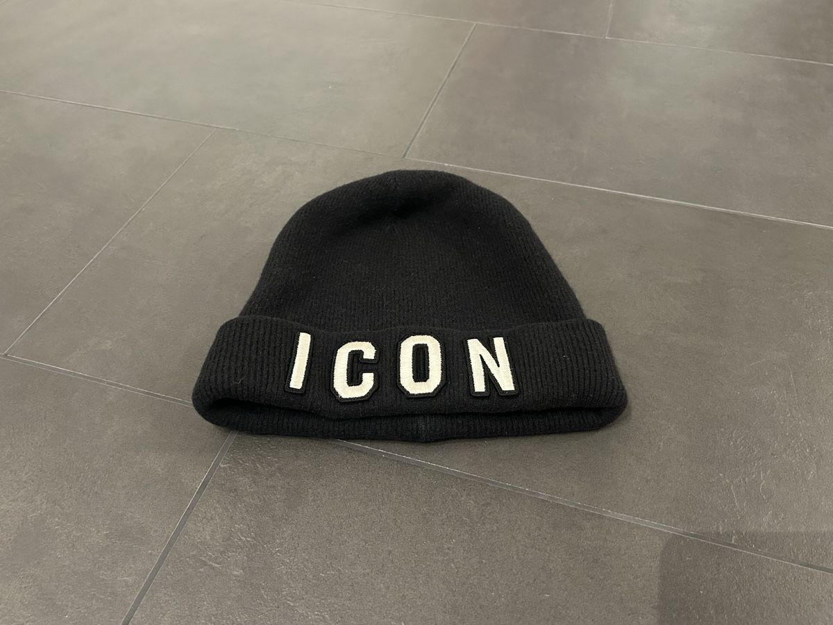Dsquared2 Chapeaux, bonnets & casquettes: ICON DSQUARED2 - Wintermütze schwarz – D'occasion à Wettswil par 8wkc_ne