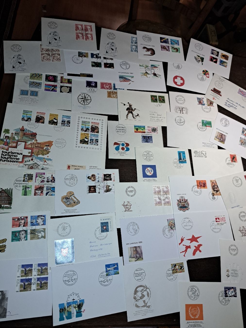 Tutti i francobolli: Alte Briefe-Sammlung: Schweiz Briefmarken  – Usato da Kölliken venduto da Upcycling-by-Mc-TAM 1