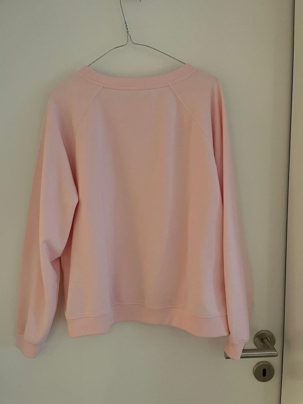 Maglioni & Felpe: Juvia Pullover Sweatshirt 1x getragen Gr M – Usato da Reinach BL venduto da pinusmugo 2