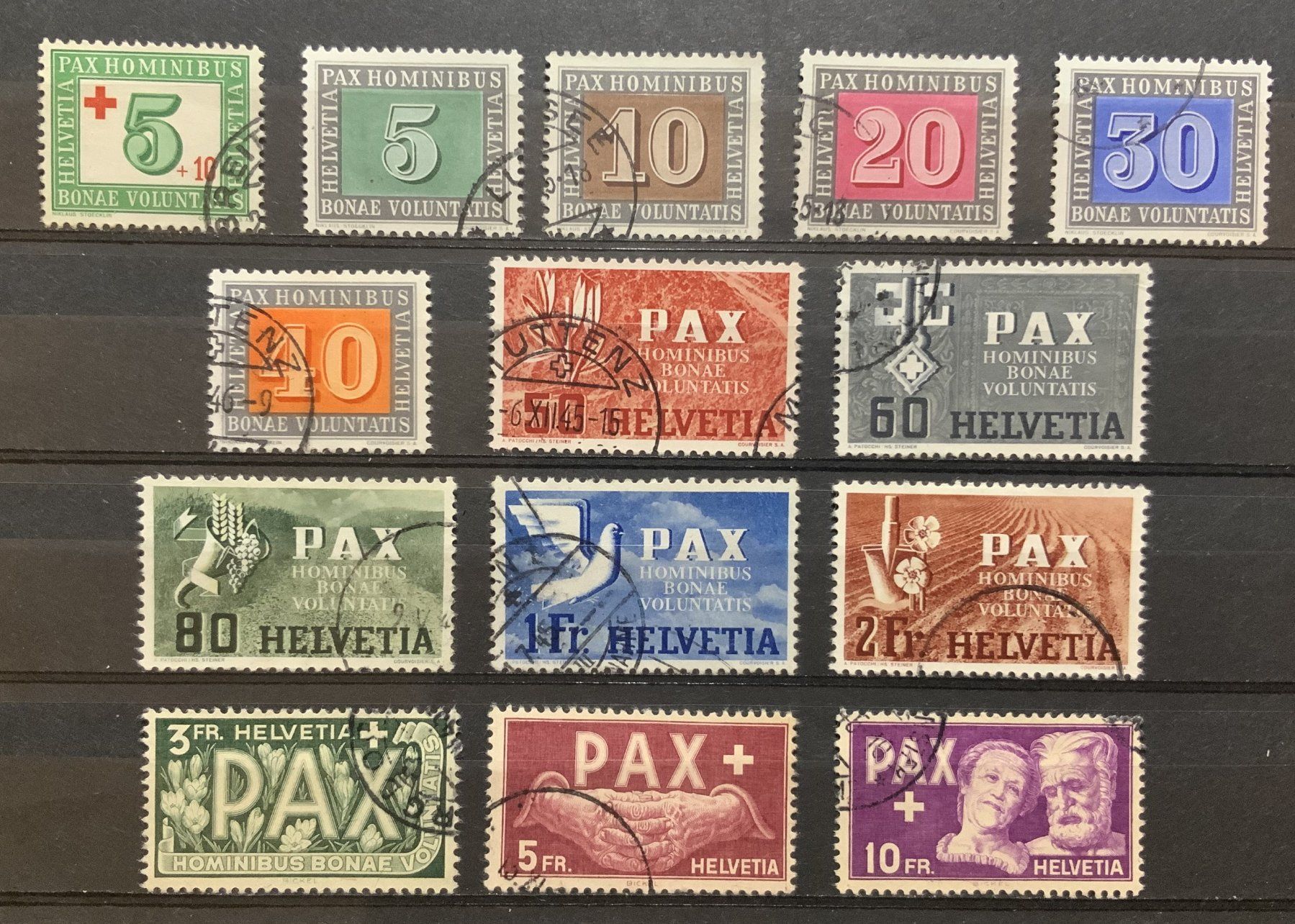 Tutti i francobolli: PAX Satz 1945 gestempelt – Usato da Füllinsdorf venduto da Morchi