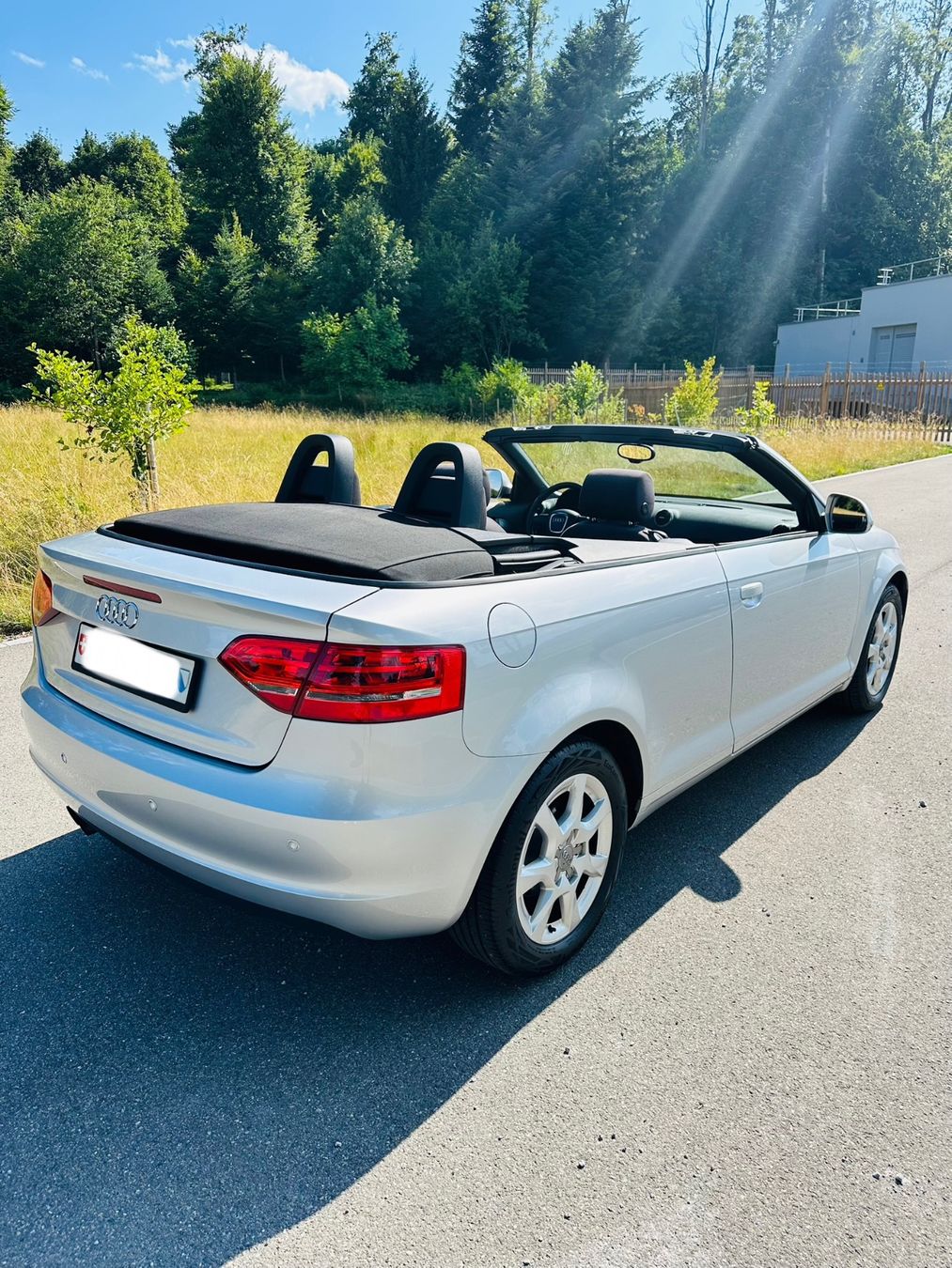 Audi Automobili: Audi A3 Cabrio frisch ab Service – Usato da Meilen venduto da Carpi 9