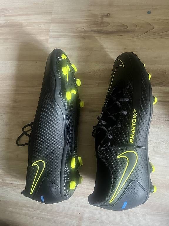 Scarpe da uomo: Nike Fussballschuhe – Usato da Liesberg venduto da bac_m7ds 2