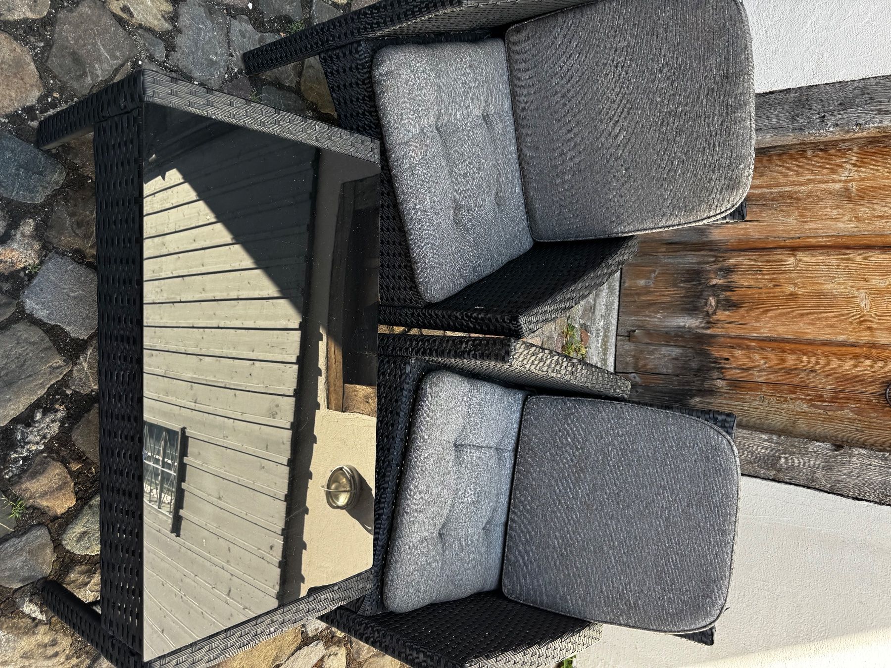 Set di tavolo e panche: Set divanetto da esterno in rattan con tavolino e cuscini – Usato da Wetzikon ZH venduto da rem_pfn7