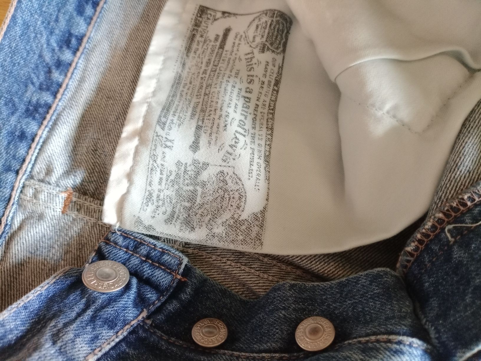 Levi's Jeans: Levi  Strauss 501 – Usato da Disentis-Muster venduto da Bix03 1