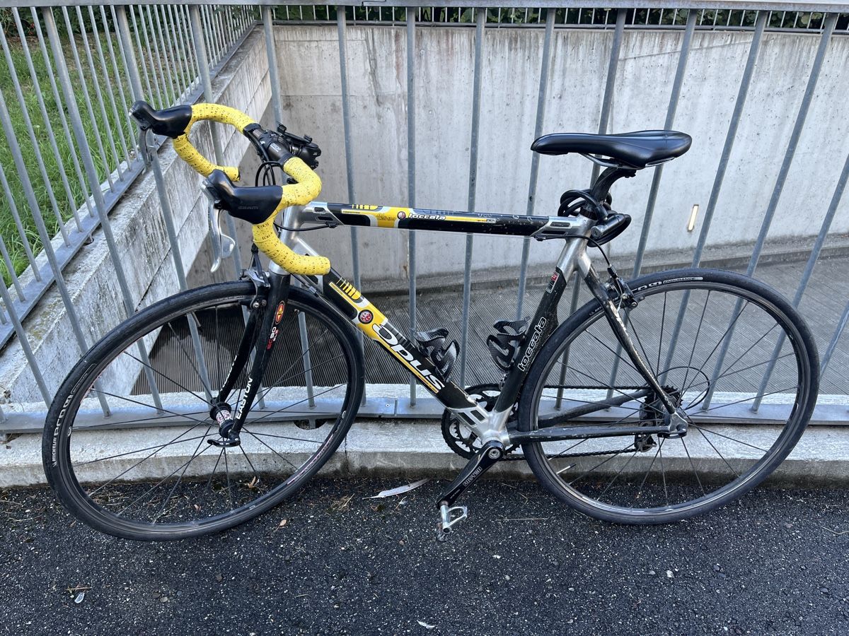 Biciclette: Opus Carbon Road Bike – Usato da Zürich venduto da 2cn_t6yr