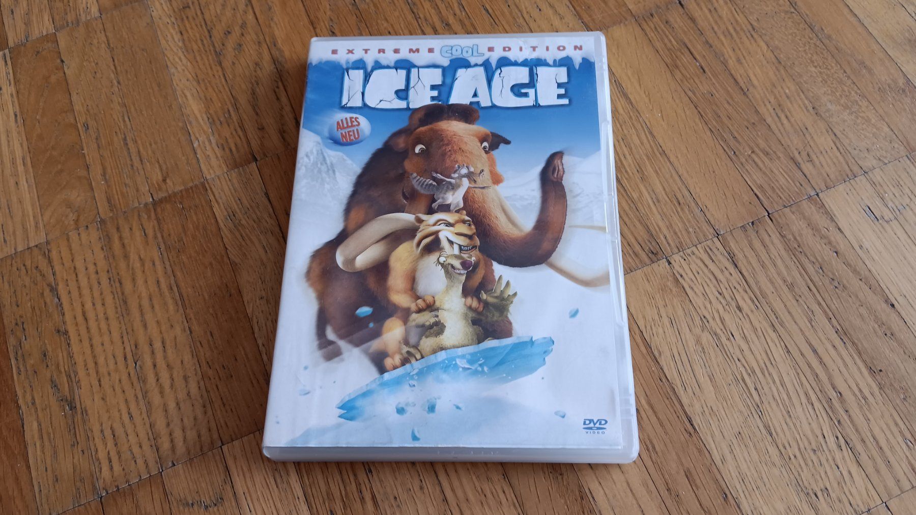 Tutti i DVDs: Ice Age DVD - Extreme Cool Edition, Teil 1 – Usato da Dietikon venduto da Rabia
