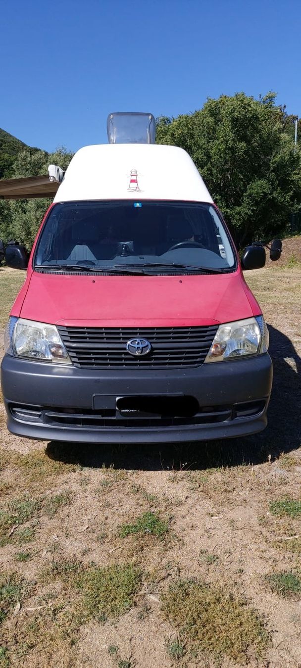 Toyota Veicoli da campeggio: Toyota Hiace D-4D – Usato da Seelisberg venduto da ger_kk2s