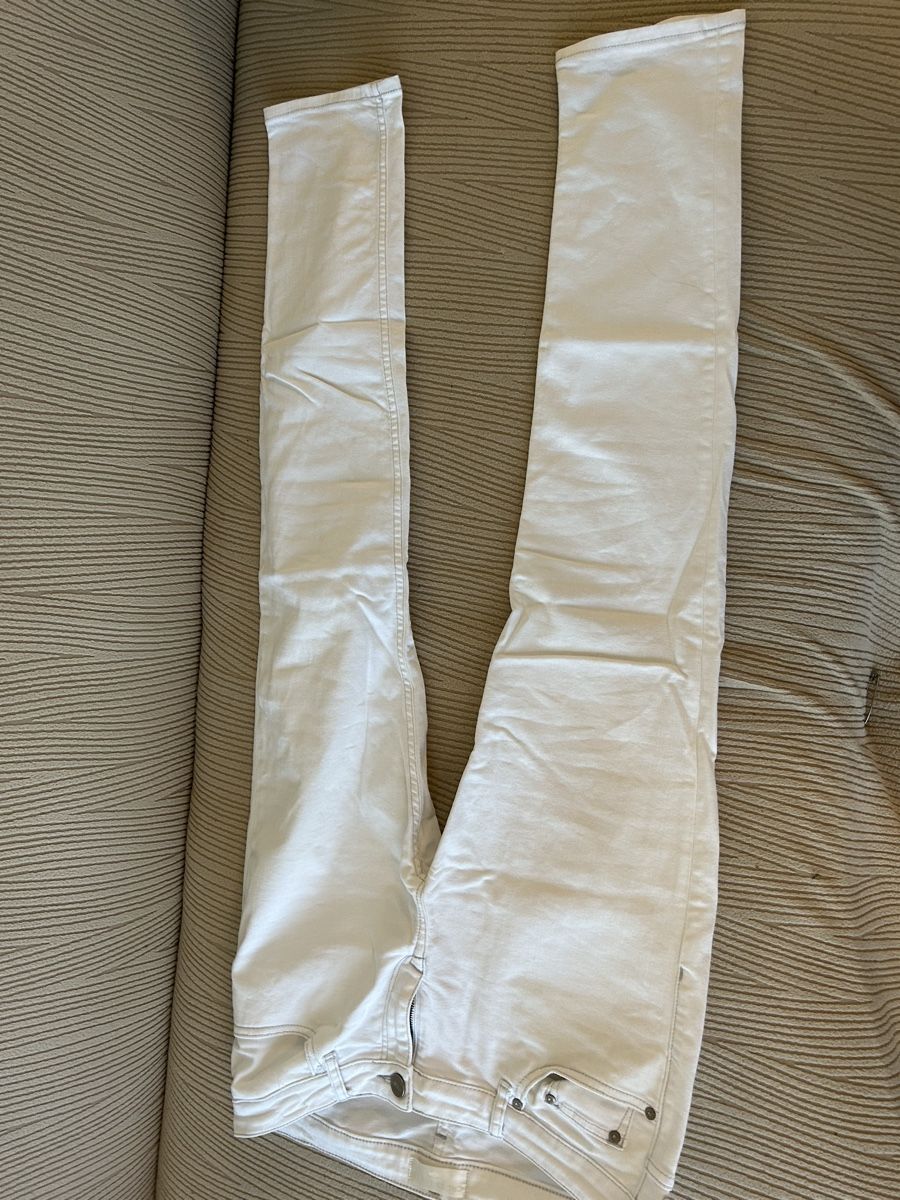 Jeans: Weisse Jeans 30/32 Cross Jeans – Usato da Eglisau venduto da loumops 1