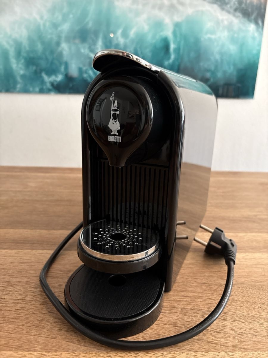 Bialetti Macchine per caffè & Macchine per espresso: Bialetti Espresso Maschiene Gioia Plus – Usato da Weesen venduto da D0101D 1