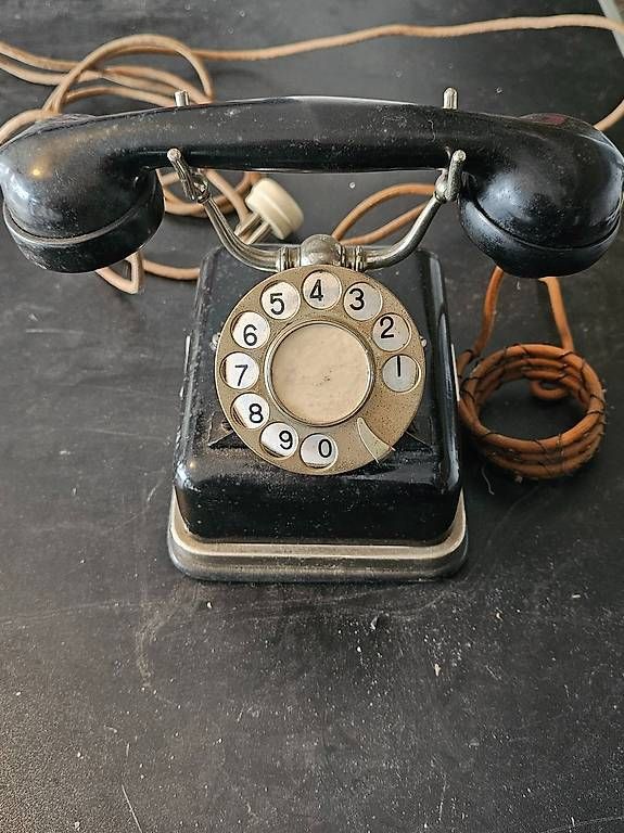 Telefoni: Antiker Telefonapparat Mod. 1909 Orginal – Usato da Wallisellen venduto da 125271