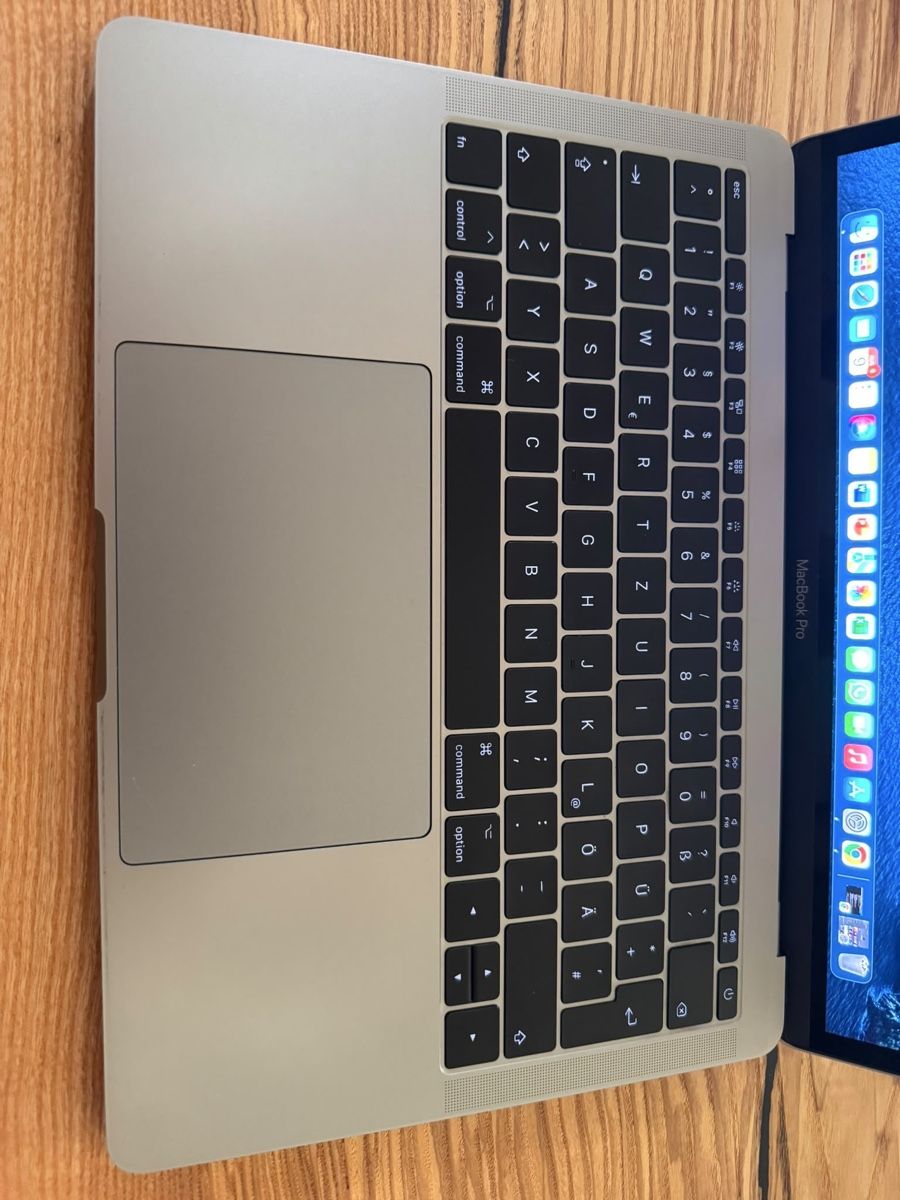 Apple Notebook: MacBook Pro 13“ (2017) – Usato da Büttikon AG venduto da kat_mg25 4