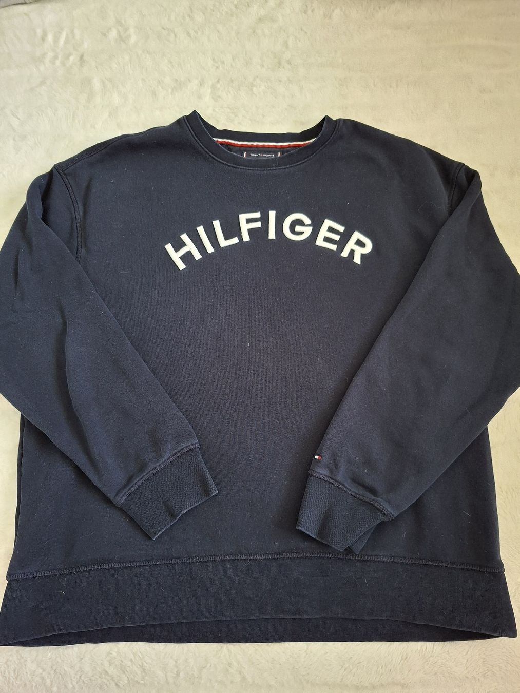Tommy Hilfiger Maglioni & Felpe: Pull Tommy Hilfiger bleu marine, XXL - – Usato da Renens VD venduto da ser_j2fn 1