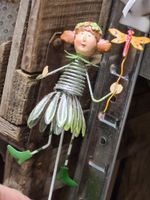1 Metall Frühlings Figur Wackelkopf