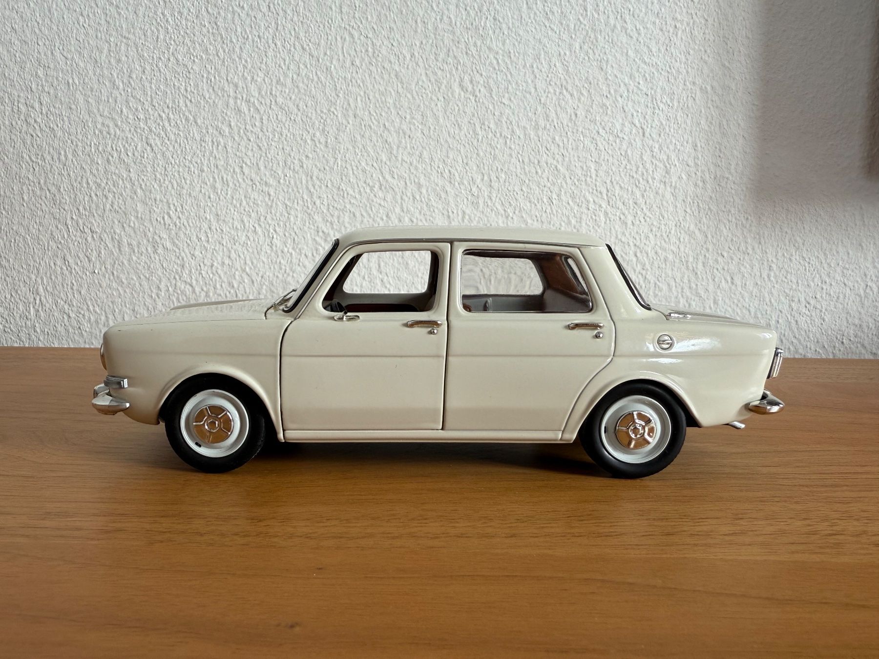 Norev Modellini d'auto: Simca 1000 - Norev - 1/18 – Usato da Epesses venduto da genfersee