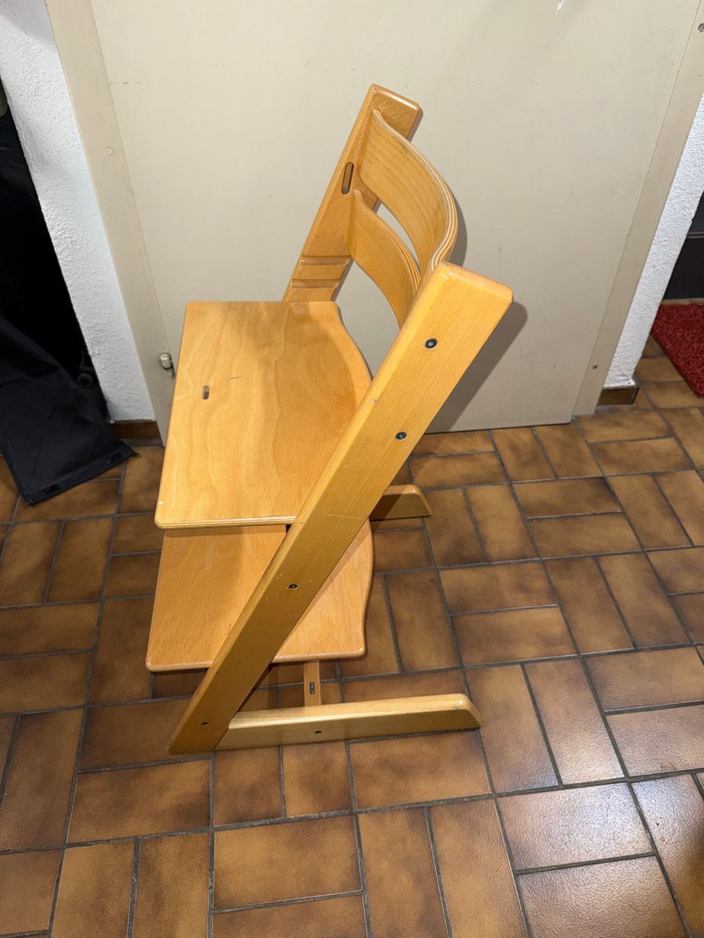 Seggioloni: Holz Kinderhochstuhl "Tripp Trapp" – Usato da Richterswil venduto da Maomao29 1
