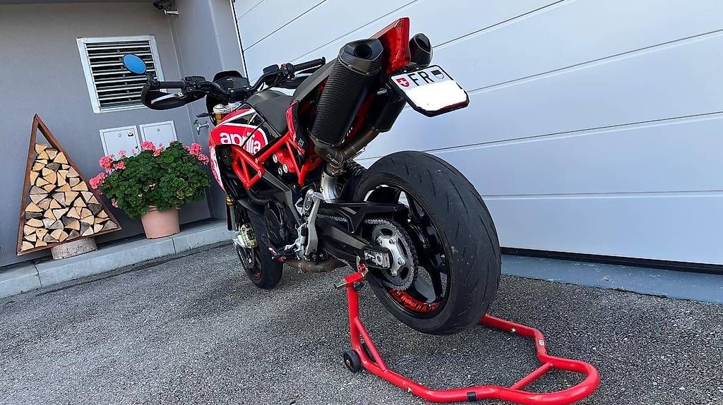 Strada: Aprilia Dorsoduro 900 V2 – Usato da Botterens venduto da dch_hj2b 2