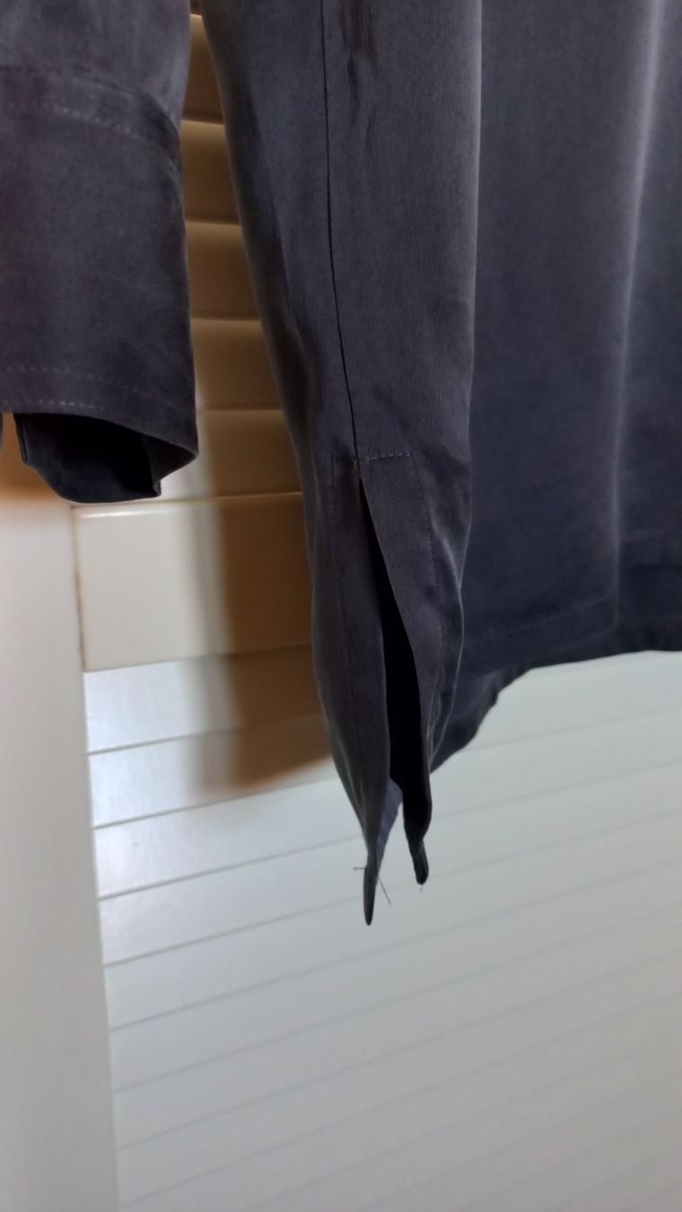 Blusen: Bluse Tunika 100% Seide, Gr. M – Gebraucht aus Bévilard von belkin 6
