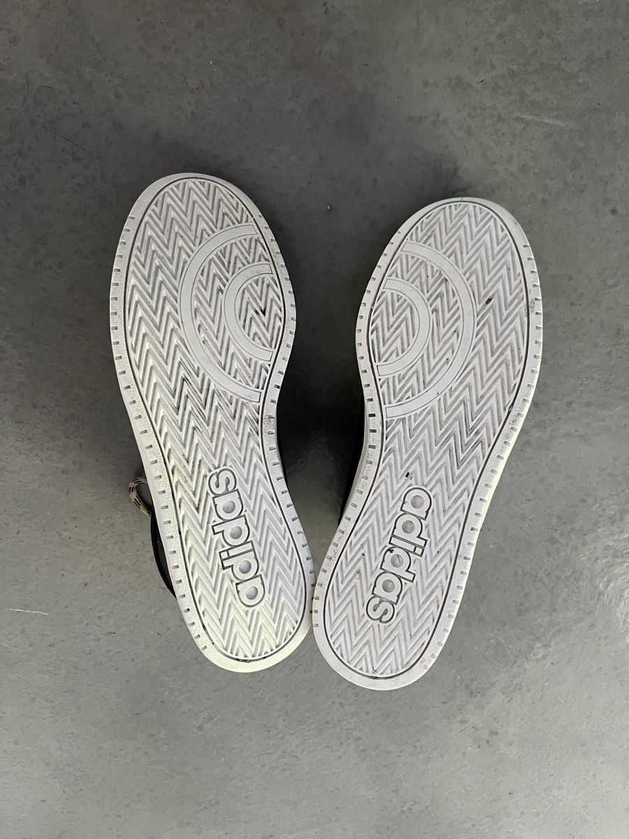 Adidas Herrenschuhe: Adidas Hoops 2.0 Mid Winter - Neuwertig – Gebraucht aus Mörschwil von Levian 3