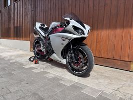 Yamaha R1 Ab mfk & Service 