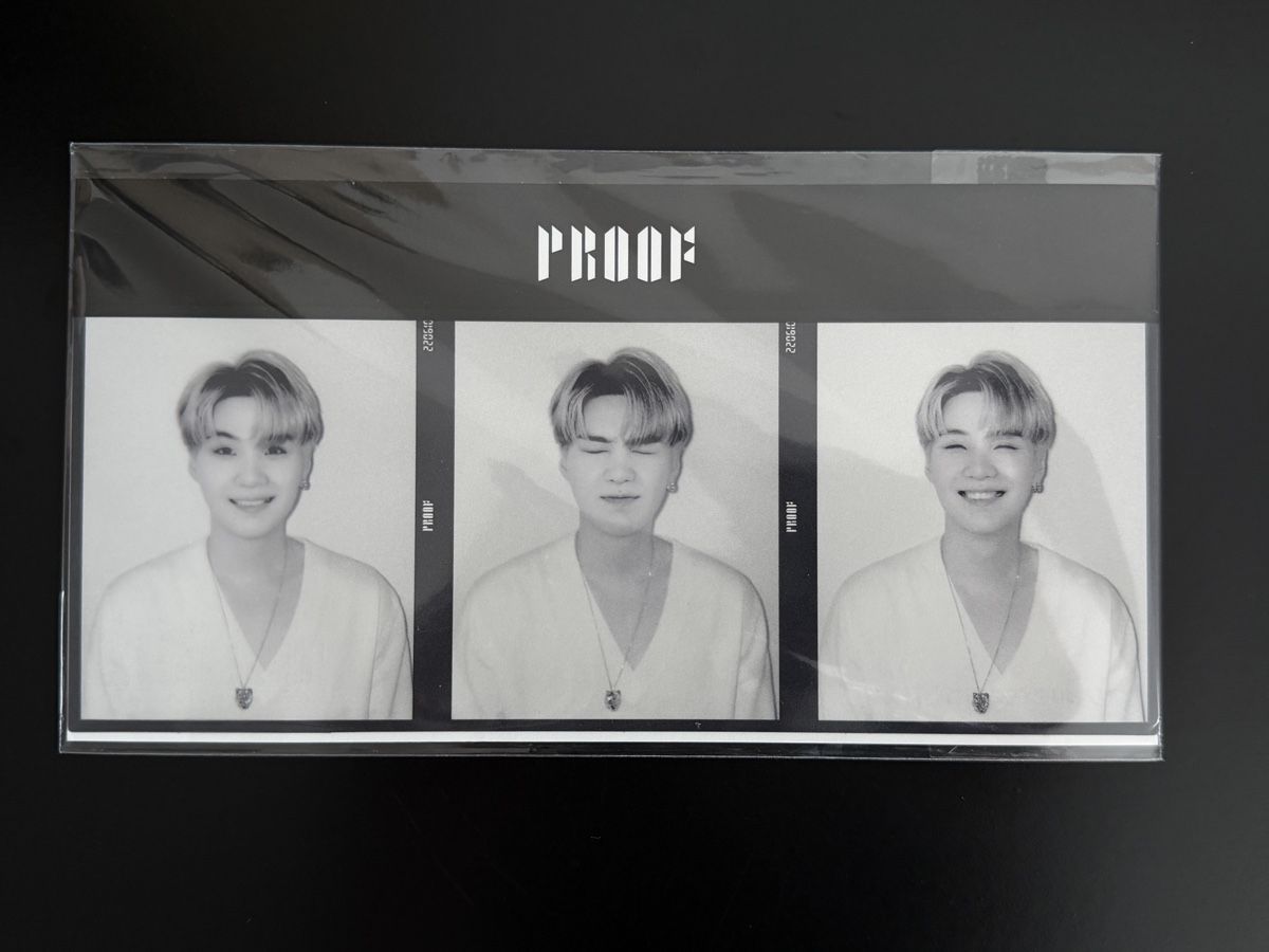 Cartes à collectionner: BTS PROOF Weverse Preorder Bonus Suga – Neuf (Voir description) à Rossrüti par Sh.Shala