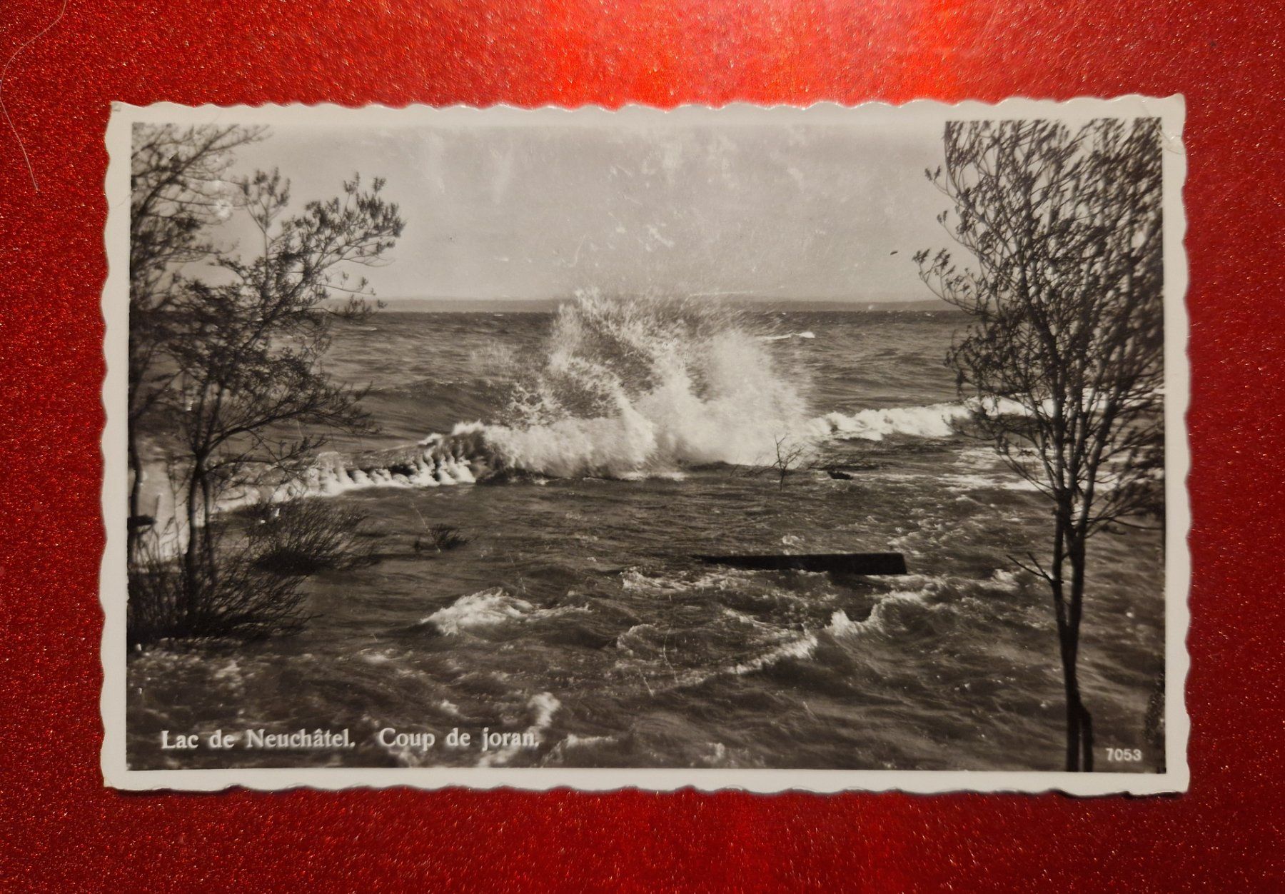 Cartoline postali: Neuenburgersee - Coup de Joran alt – Usato da Melchnau venduto da Fishel