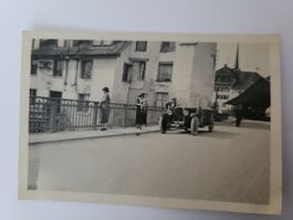 Alte Fotografie Auto und Personen R35