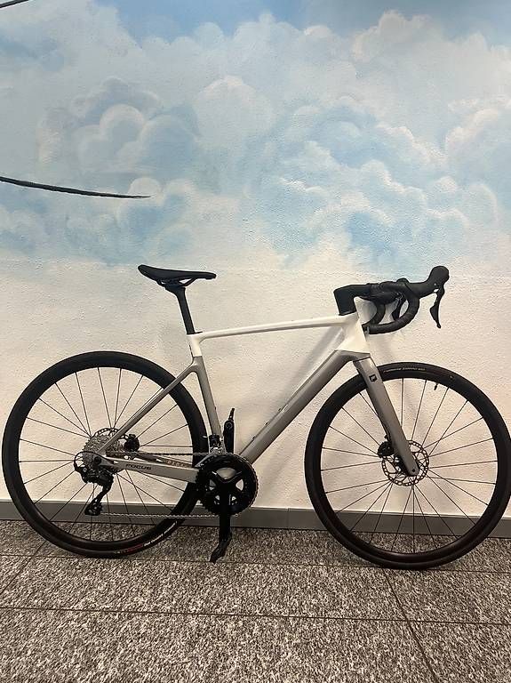 Biciclette: Focus Paralane 8.7 nuova – Nuovo e nell'imballaggio originale da Balerna venduto da gio_t7l9