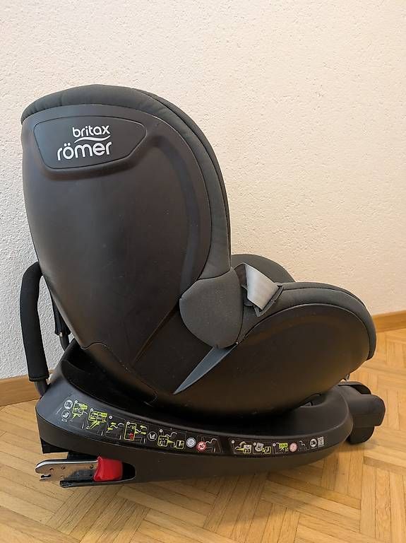 Seggiolini per auto: Britax Römer Dualfix 2 R – Usato da Zürich venduto da fra_rgh5 1