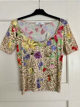 Blumarine Blugirl Top Floral Print, Size I40/D34
