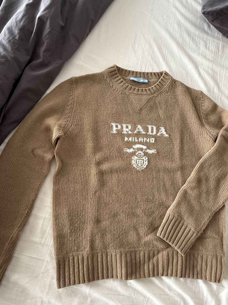 Prada Maglioni & Felpe: Prada: maglione originale tg 38 – Nuovo (secondo la descrizione) da Montagnola venduto da sar_g6nd