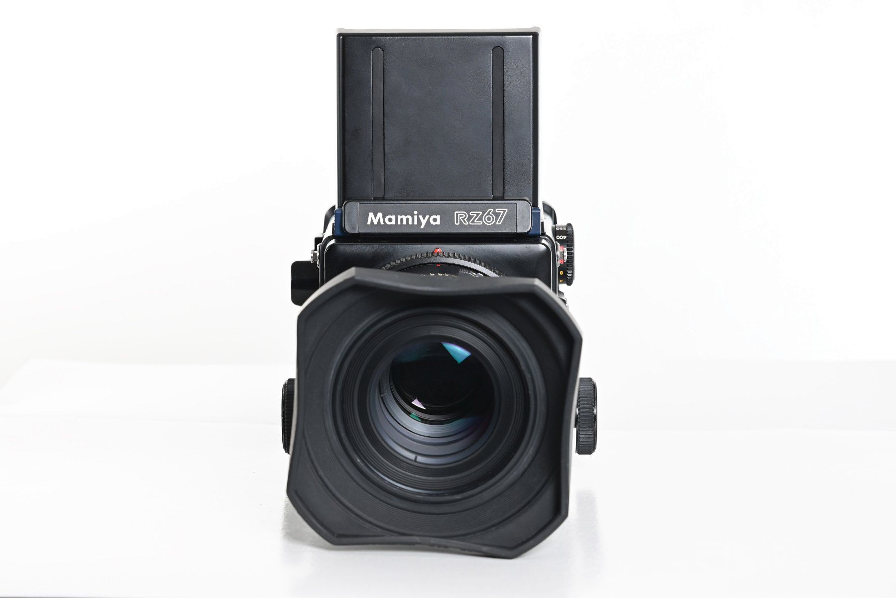Mamiya Kamera: Mamiya RZ67 kompettes Set – Gebraucht aus Wädenswil von  1