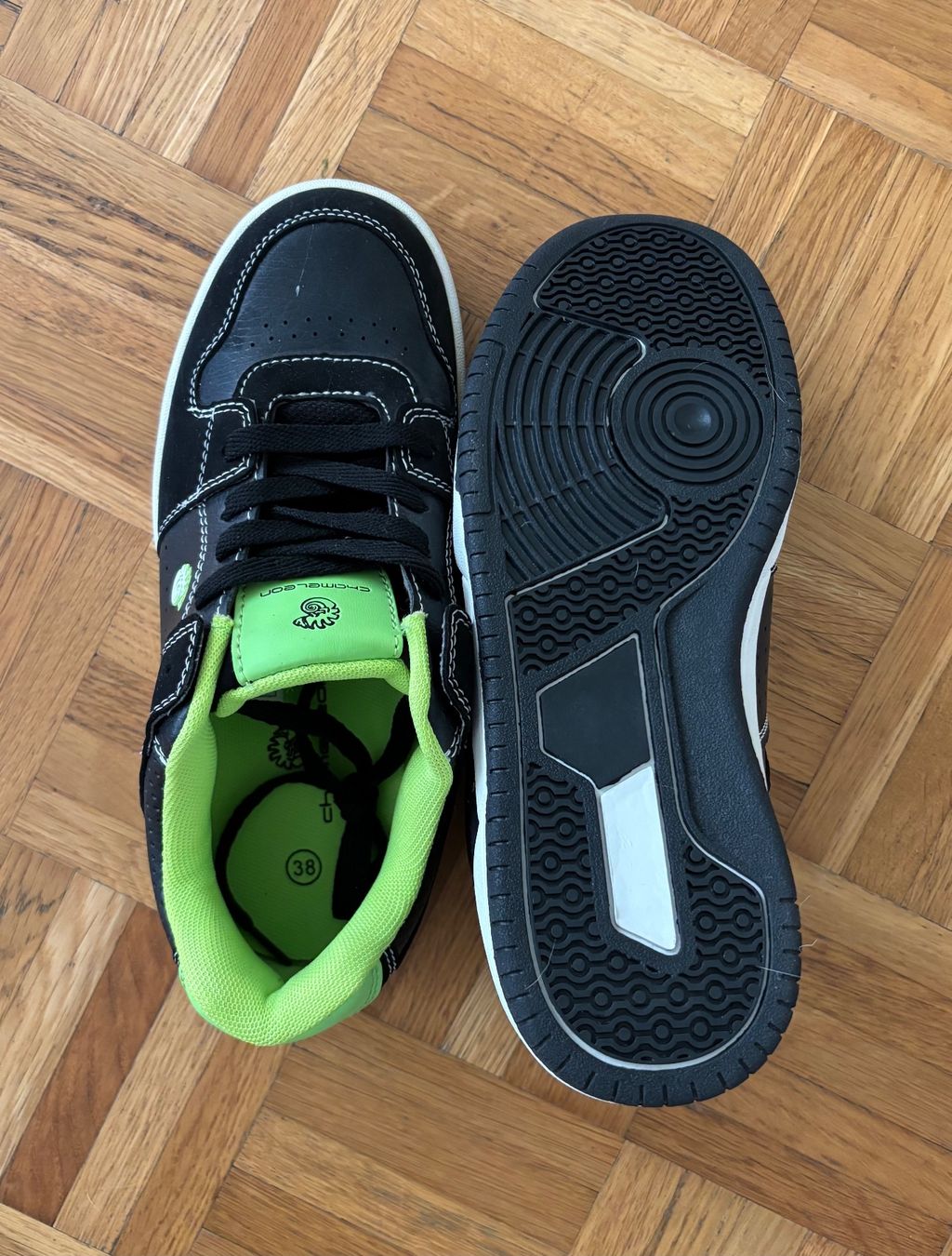 Scarpe da uomo: Schuhe - Grösse 37/38 – Nuovo (secondo la descrizione) da Uzwil venduto da Roger-iO 2