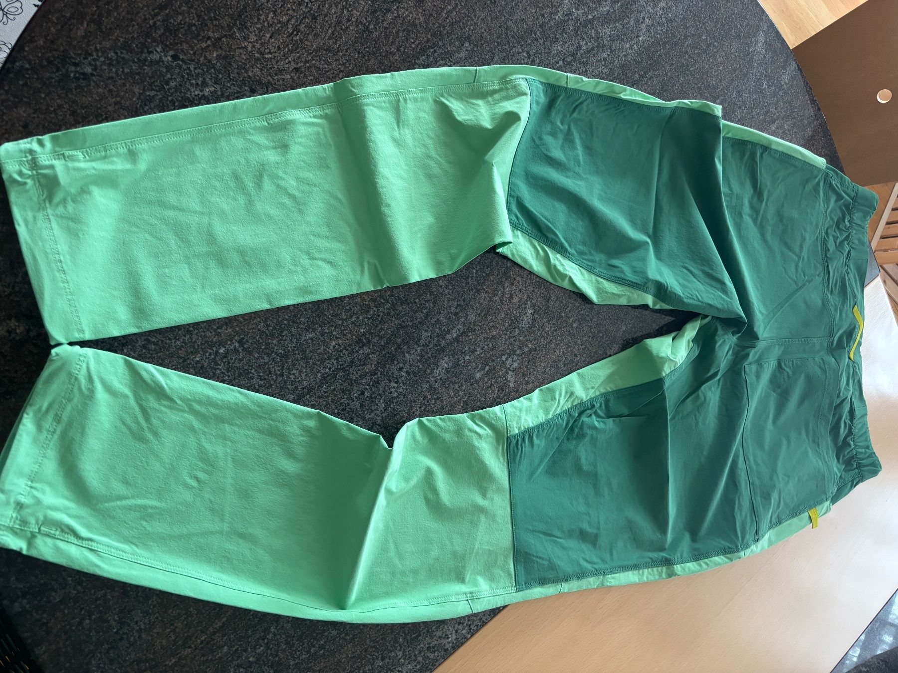 Haglöfs Pantaloni: Haglös Wanderhose Gr.M – Nuovo (secondo la descrizione) da Hasliberg-Hohfluh venduto da Adbu13 2