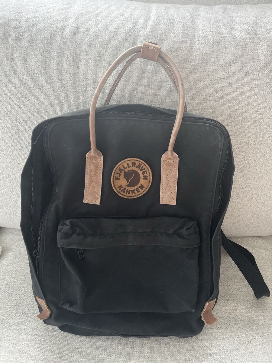 Fjällräven Borse: Fjällräven Rucksack no. 2 Schwarz 16L – Usato da Tenero venduto da debsag