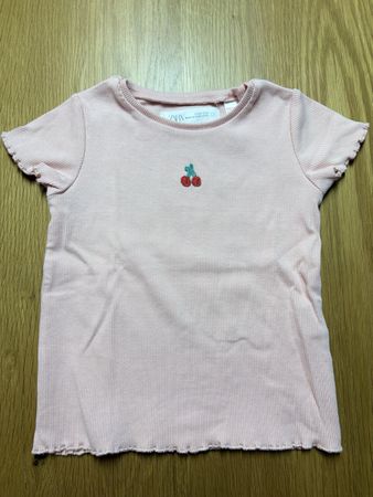 Maglietta Zara bambina rosa con ciliegine taglia 92