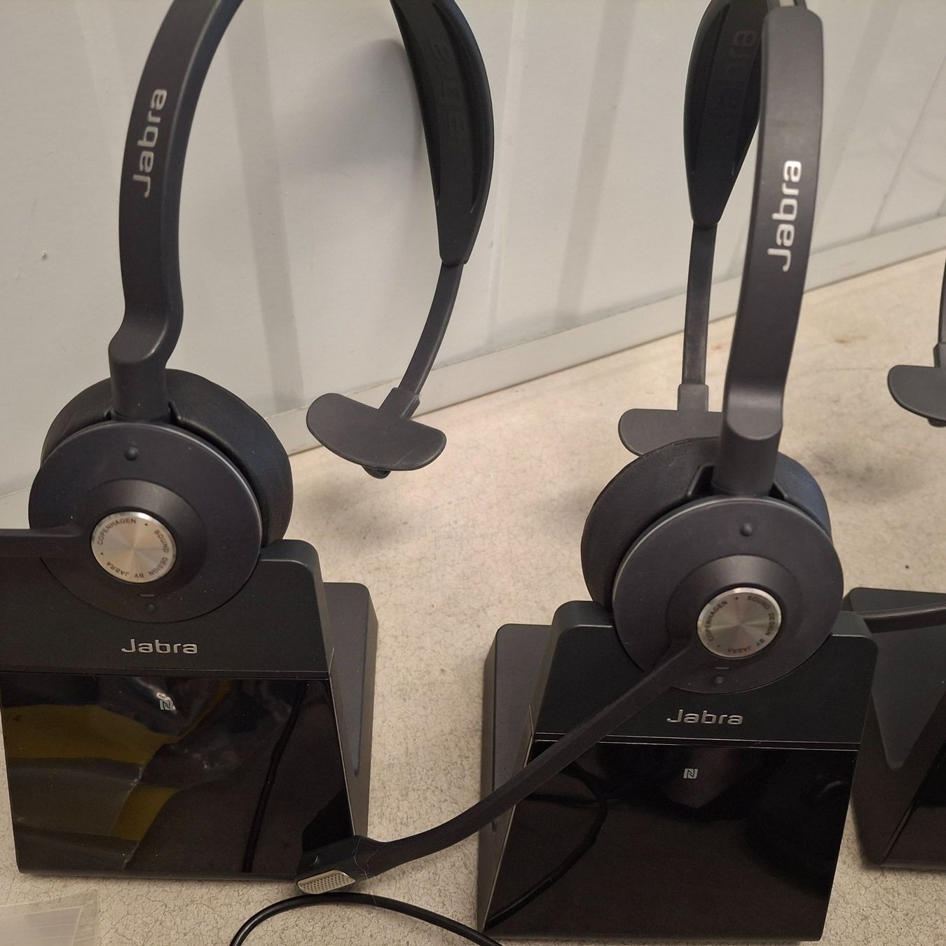 Kabel: Diverse IT equipment teilweise neu – Gebraucht aus Zürich von agnesbluewin 3