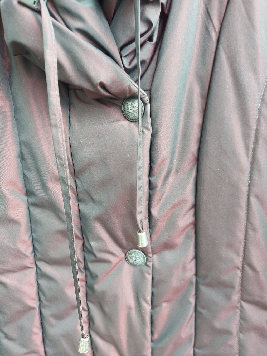 Giacche: Winterjacke Damen bordeaux Gr. 40 – Usato da Wilen (Sarnen) venduto da cla_k2qr 6