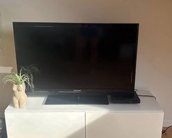 TV Grundig