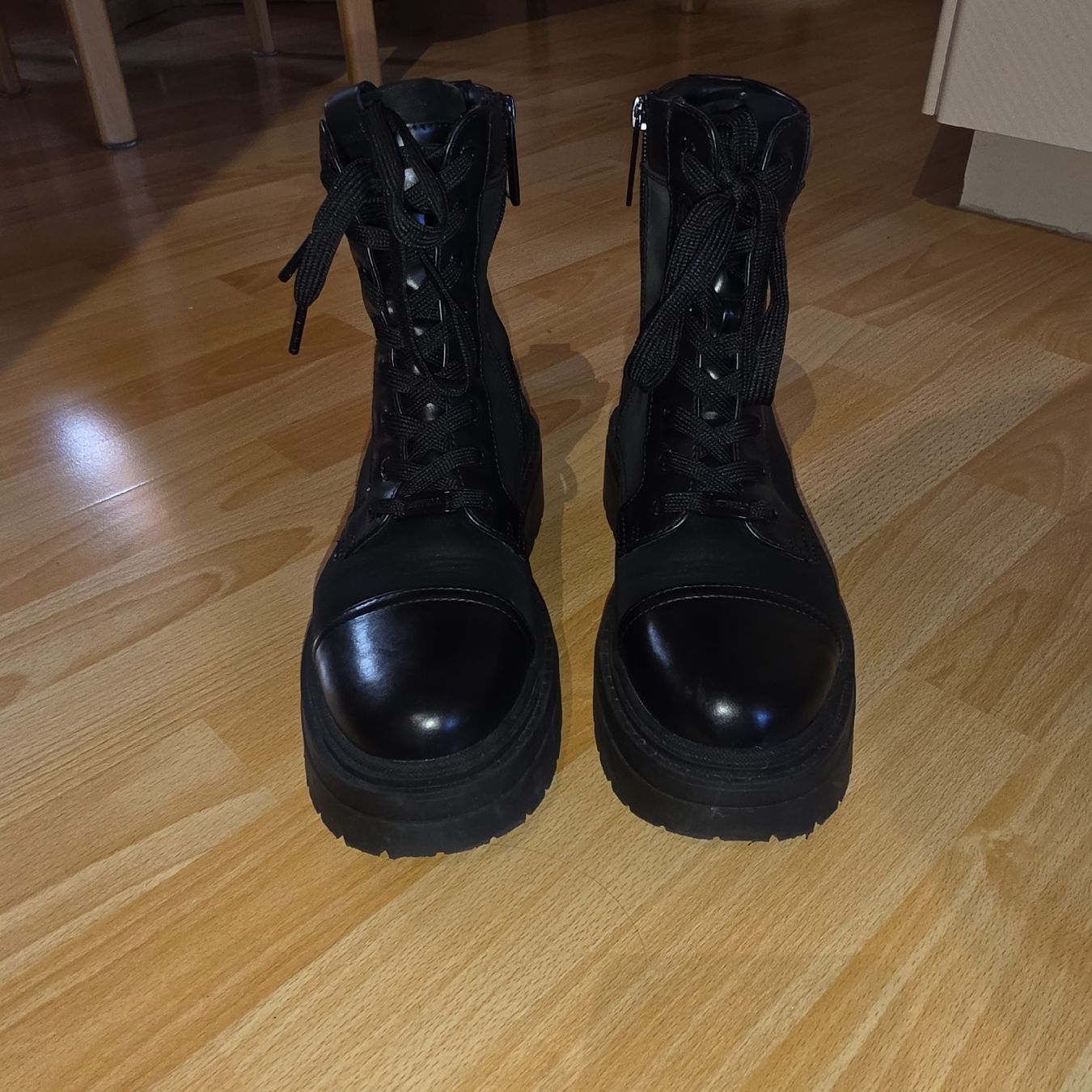 Buffalo Scarpe da donna: Buffalo Schuhe Gr. 39 – Usato da Muttenz venduto da sky_g5zw 2