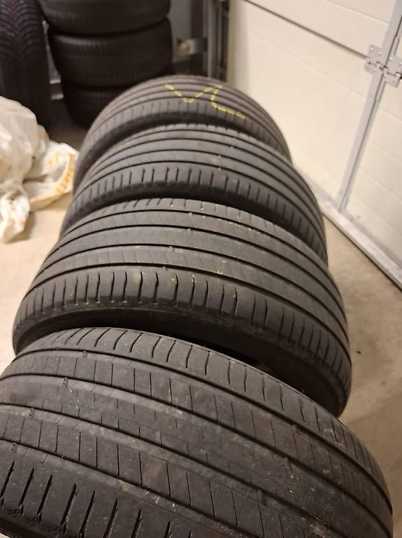 Pneumatici & Ruote complete: Mercedes ML Reifen – Usato da Schönenwerd venduto da nic_mrm9 2